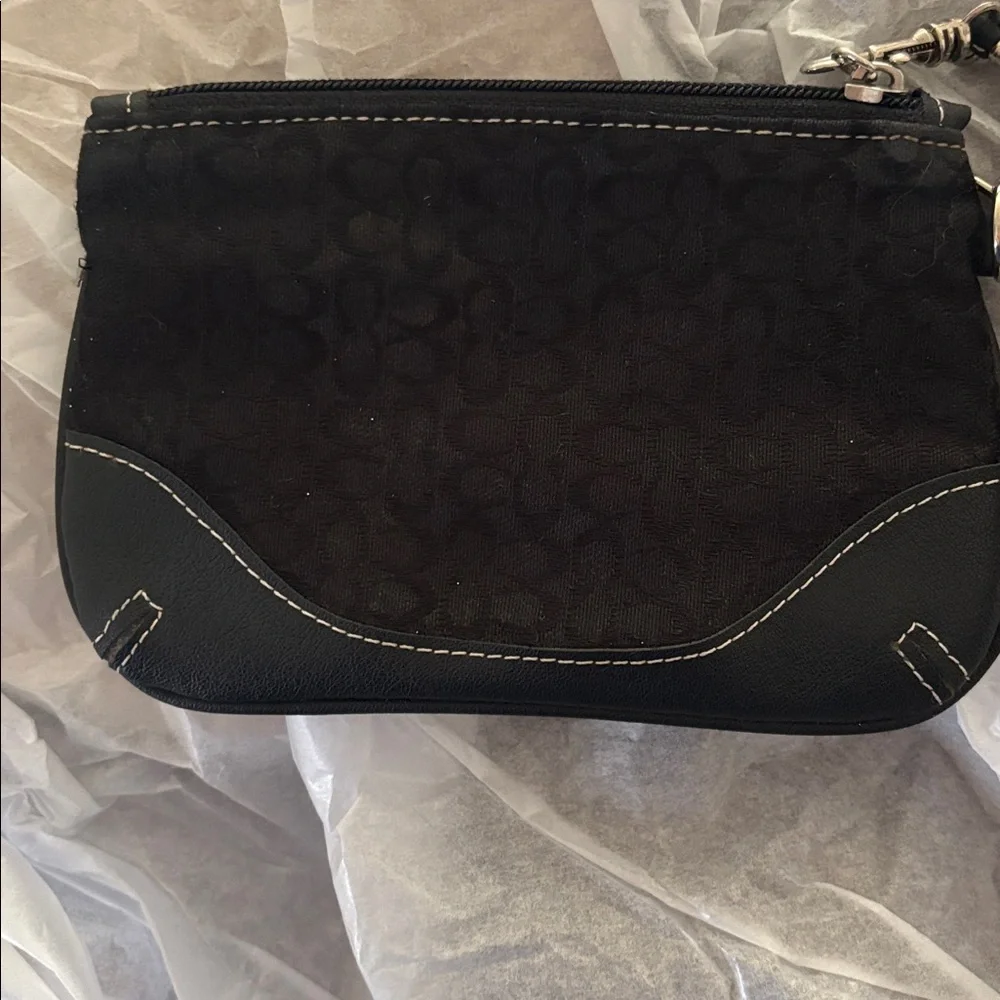 Coach Signature C pattern wristlet clutch with leather trim vintage Y2K